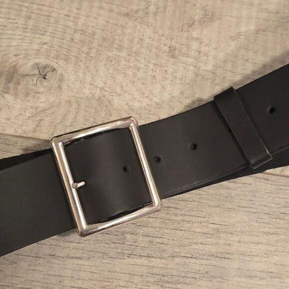 Saddle Black Genuine Leather Adjustable Snap Belt size 34-50 - Picture 2 of 8